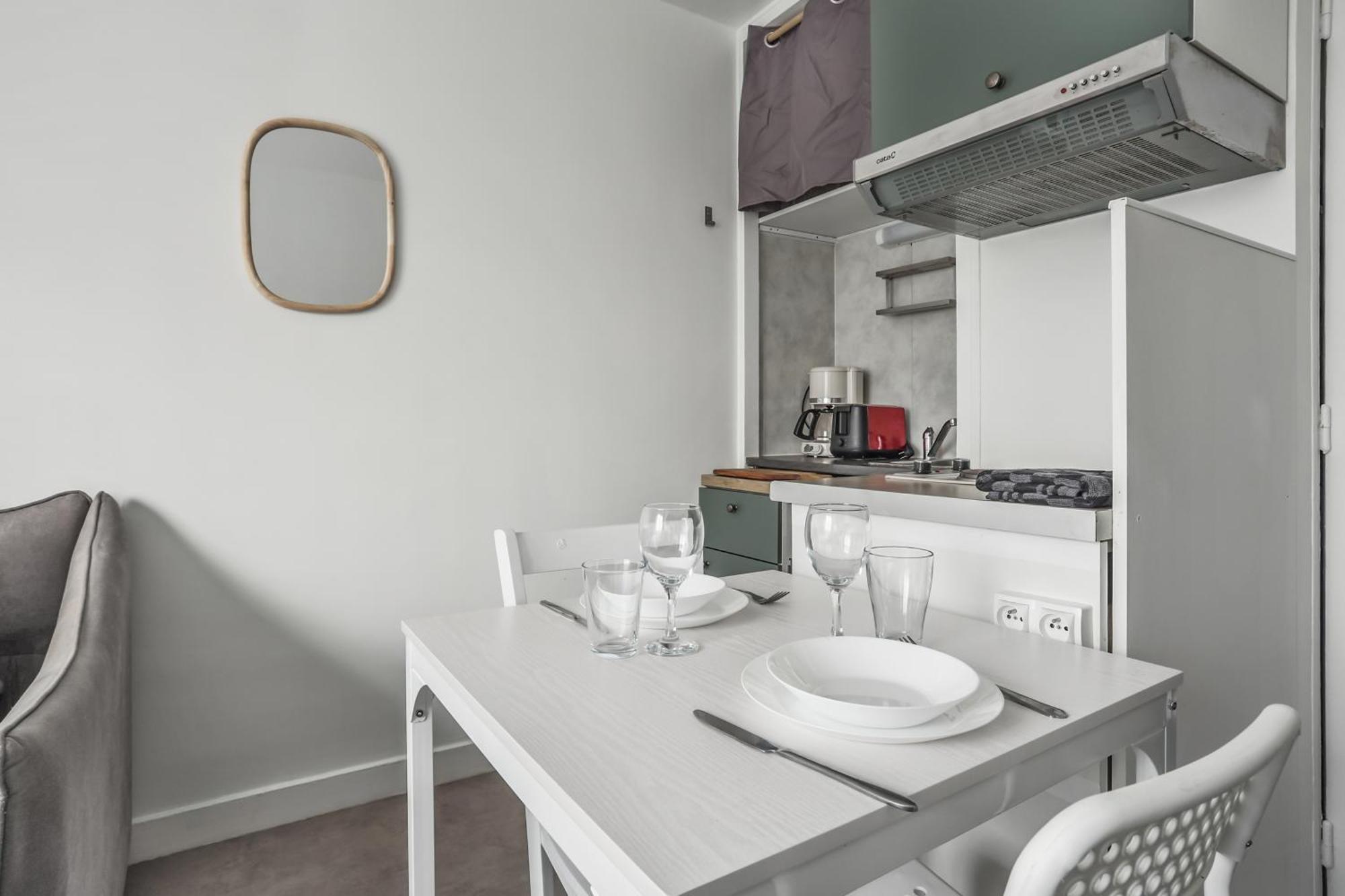 Comfortable Studio Dowtown Corbeil-Essonnes Luaran gambar